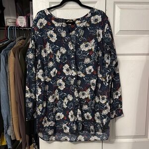 White Long Sleeve Boxy Painters Blouse with pockets